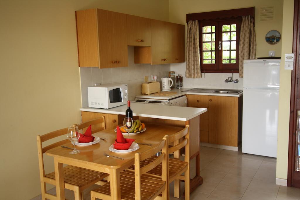 Maria Villa Pissouri Zimmer foto